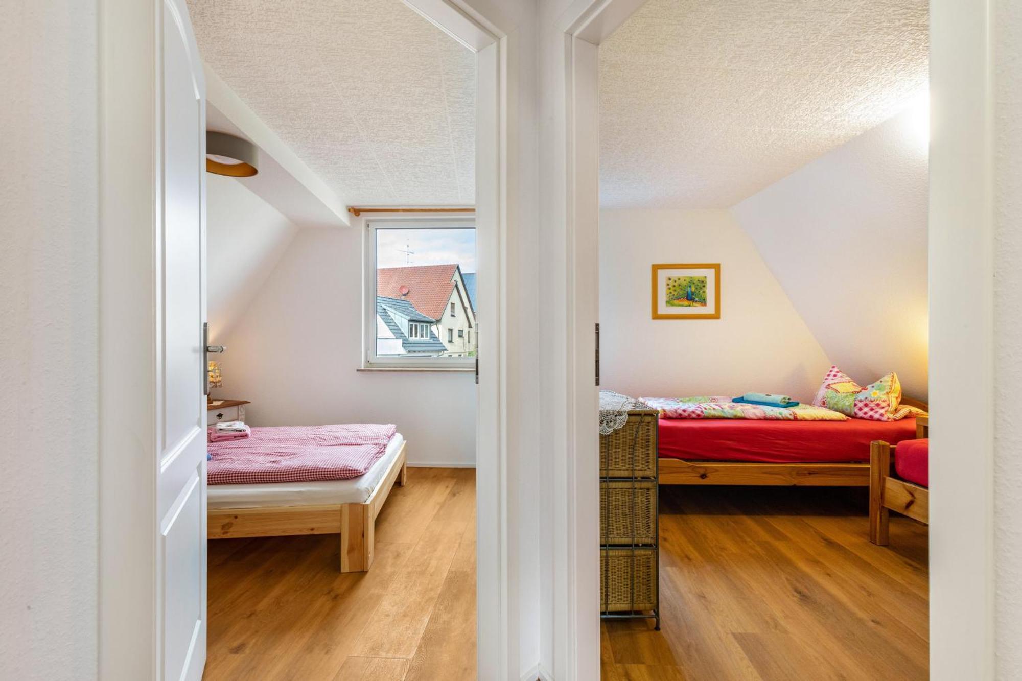 Apartmenthaus Ferienwohnungen Sila Weinstadt Exterior photo
