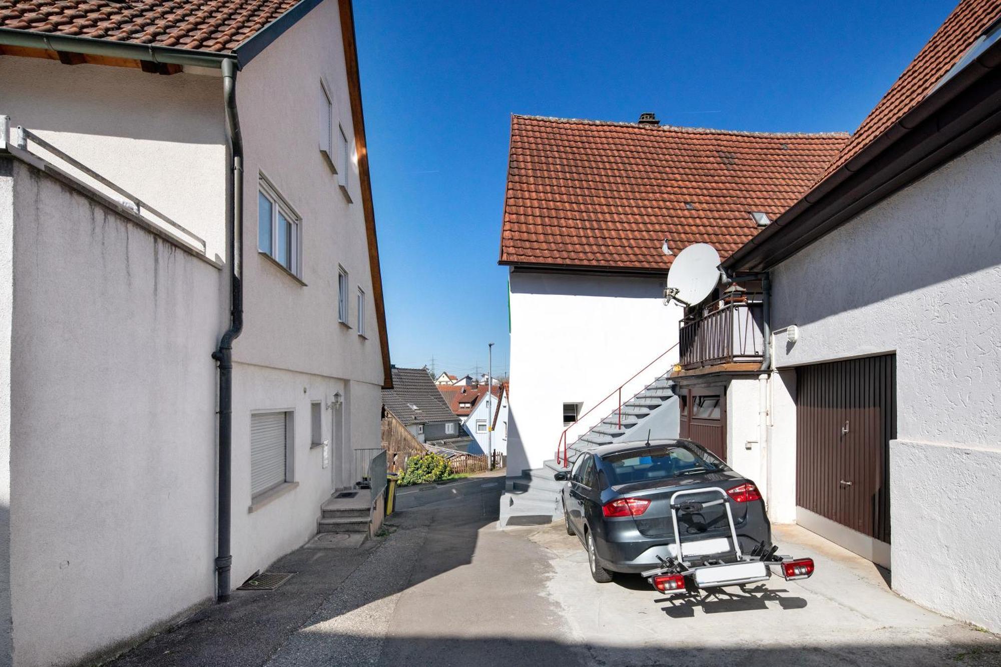 Apartmenthaus Ferienwohnungen Sila Weinstadt Exterior photo